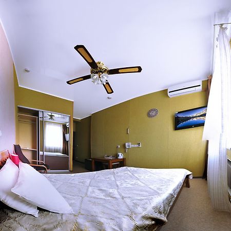 Hotel An-2 Kharkiv Luaran gambar