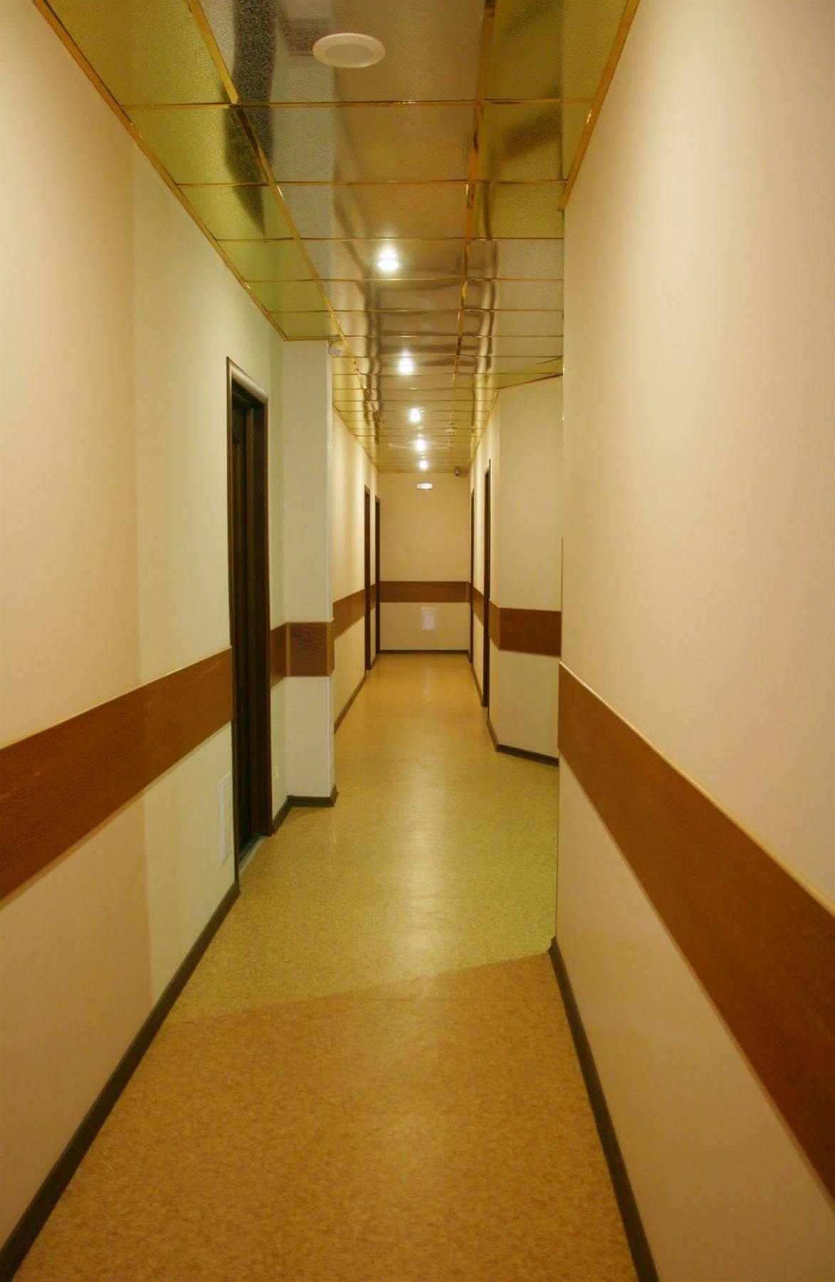 Hotel An-2 Kharkiv Luaran gambar